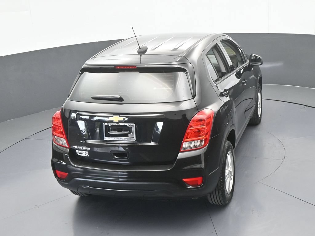 Used 2022 Chevrolet Trax LS AWD/4WD image 43