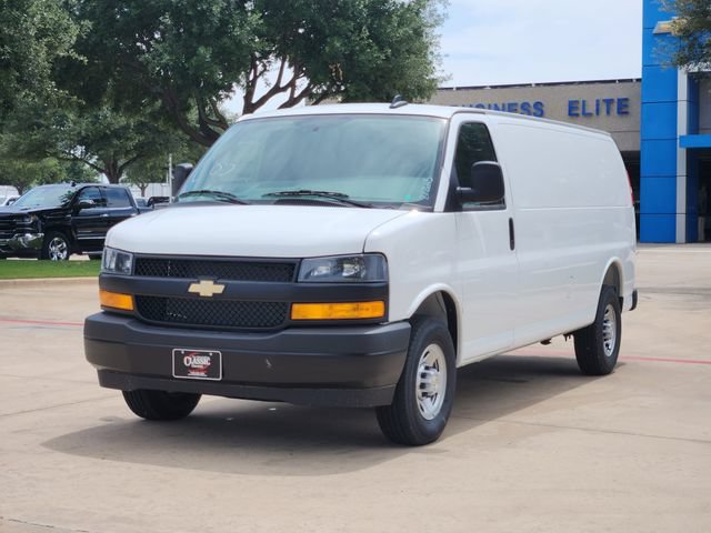 New 2025 Chevrolet Express 2500 Extended RWD image 10