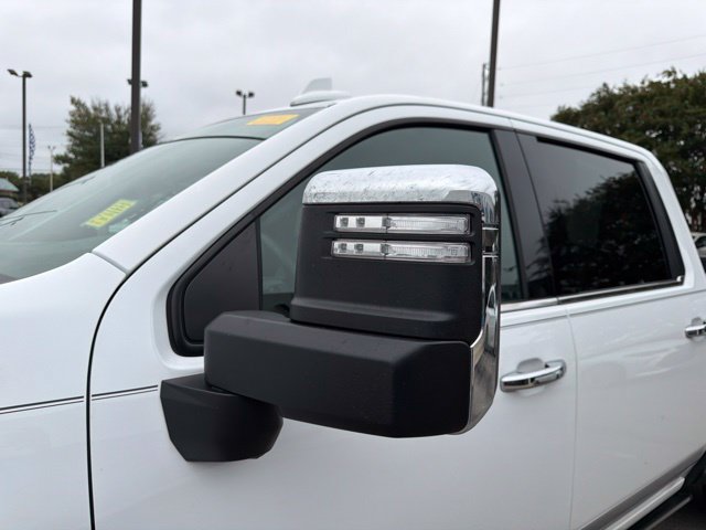 Used 2024 Chevrolet Silverado 2500 High Country AWD/4WD image 15