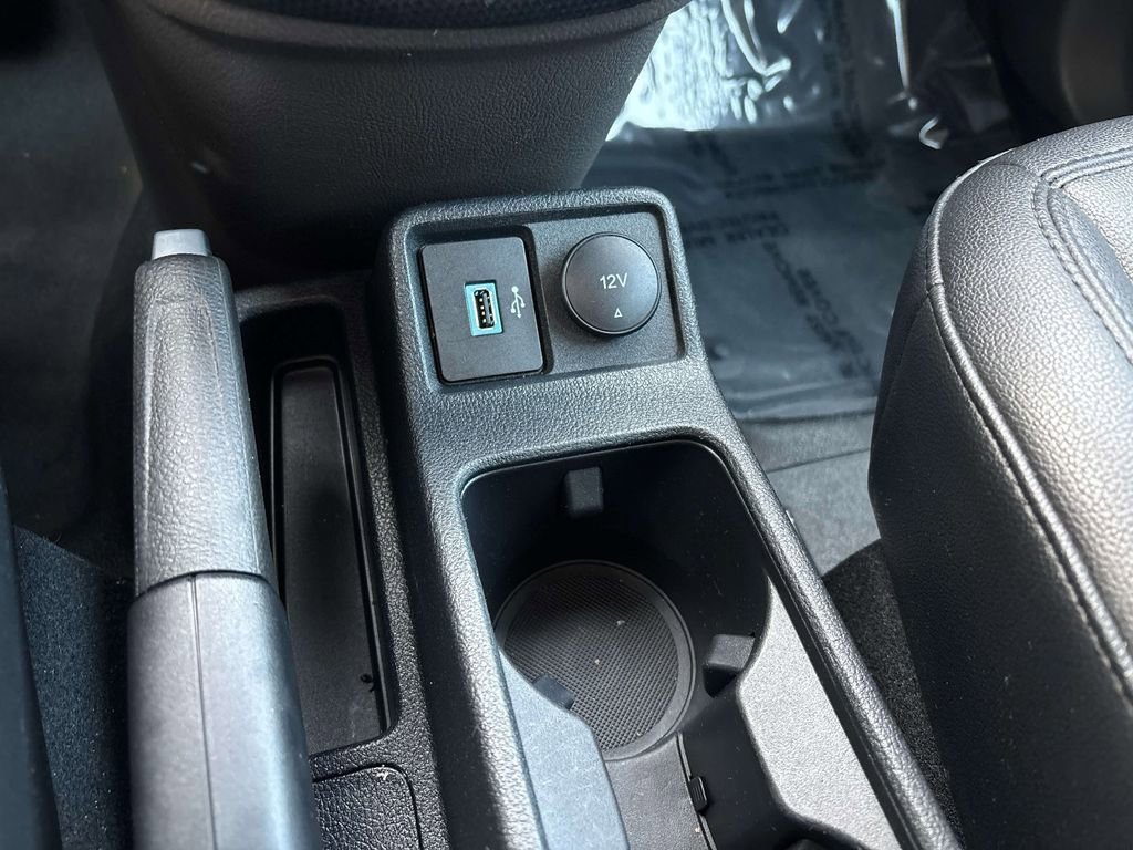 Used 2022 Ford Transit Connect XL image 23