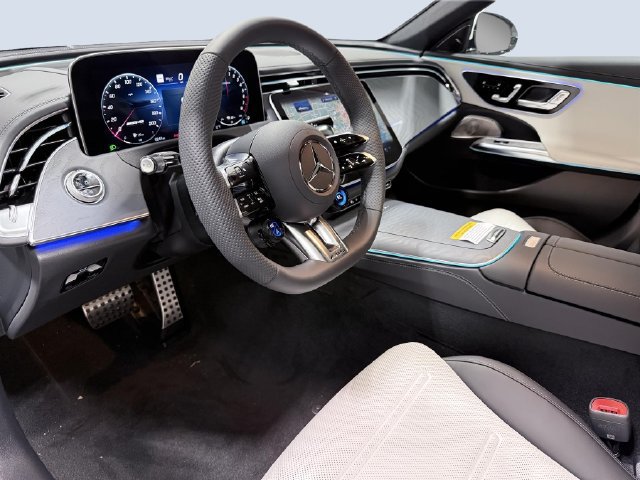 New 2027 Mercedes-Benz E 53 AMG e 4MATIC Sedan image 5