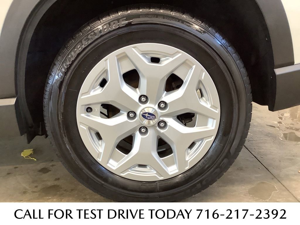 Used 2023 Subaru Forester AWD/4WD image 20