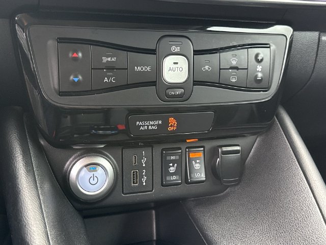 Used 2020 Nissan Leaf SL Plus FWD image 22