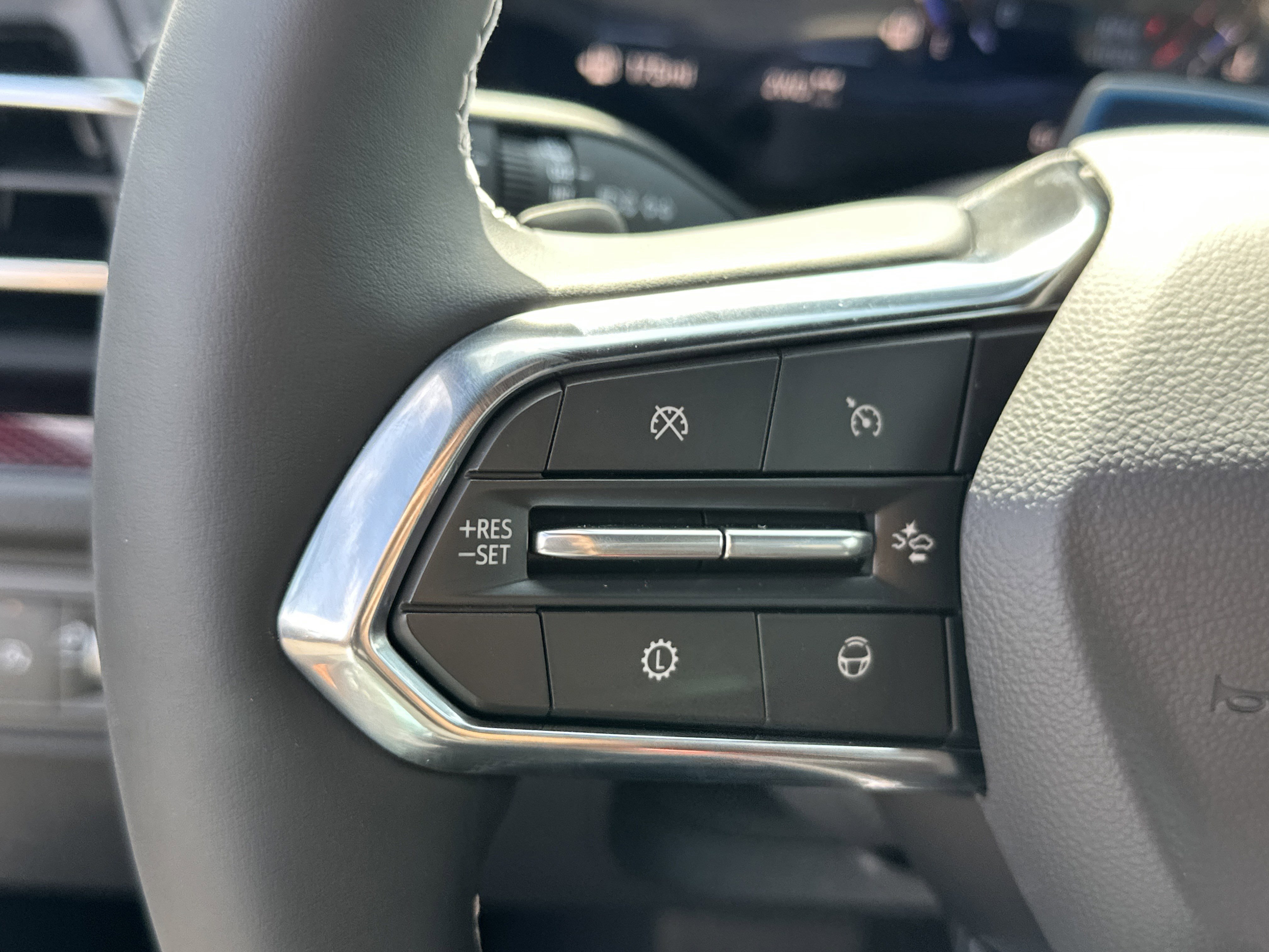 New 2026 Chevrolet Traverse Z71 w/ Enhanced Driving Package image 17