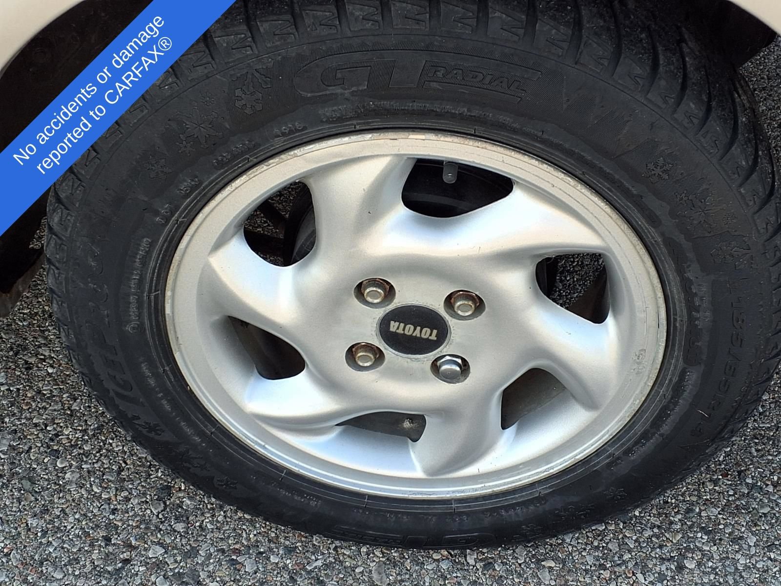 Used 2002 Toyota Corolla LE w/ Extra Value Pkg 2 FWD image 10
