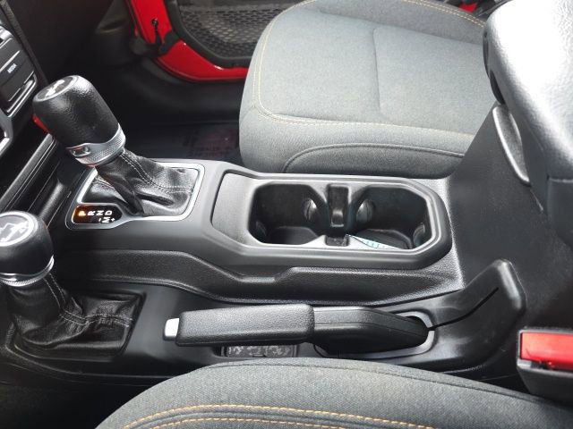 Used 2024 Jeep Wrangler Sport S AWD/4WD image 26