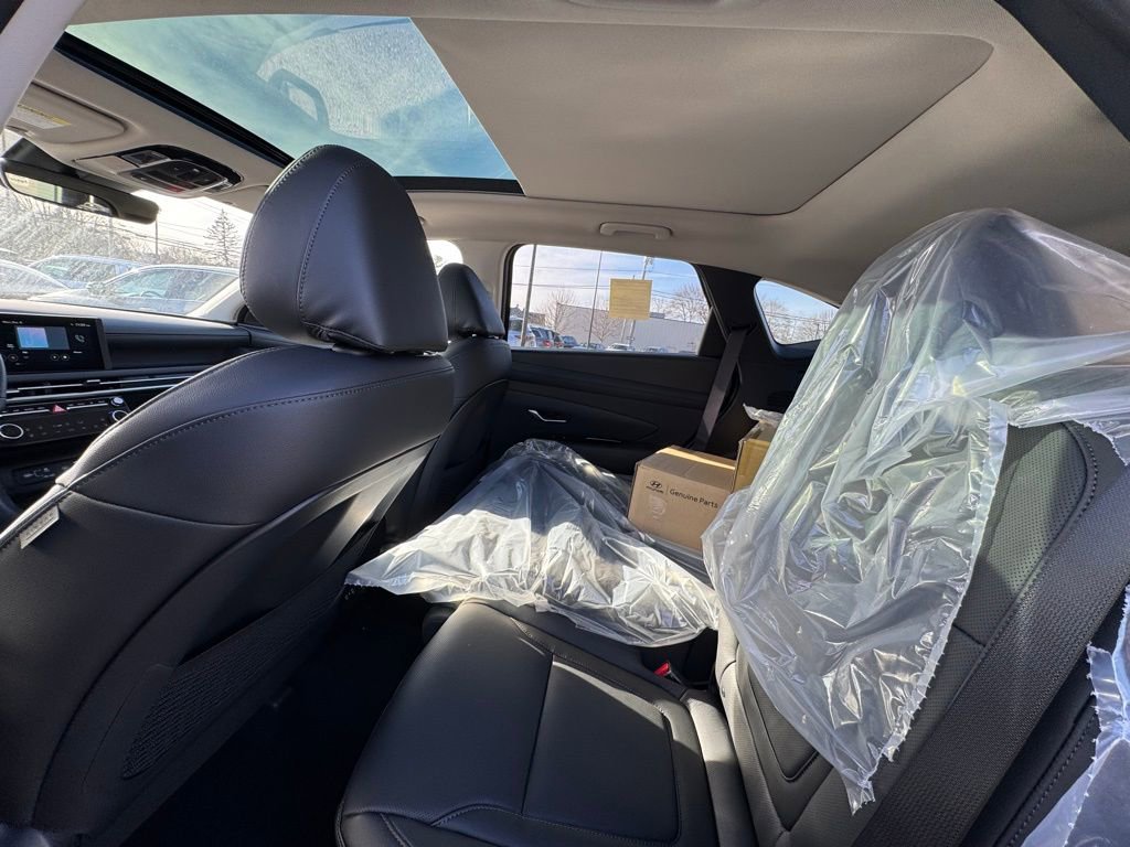 New 2026 Hyundai Tucson Limited image 15