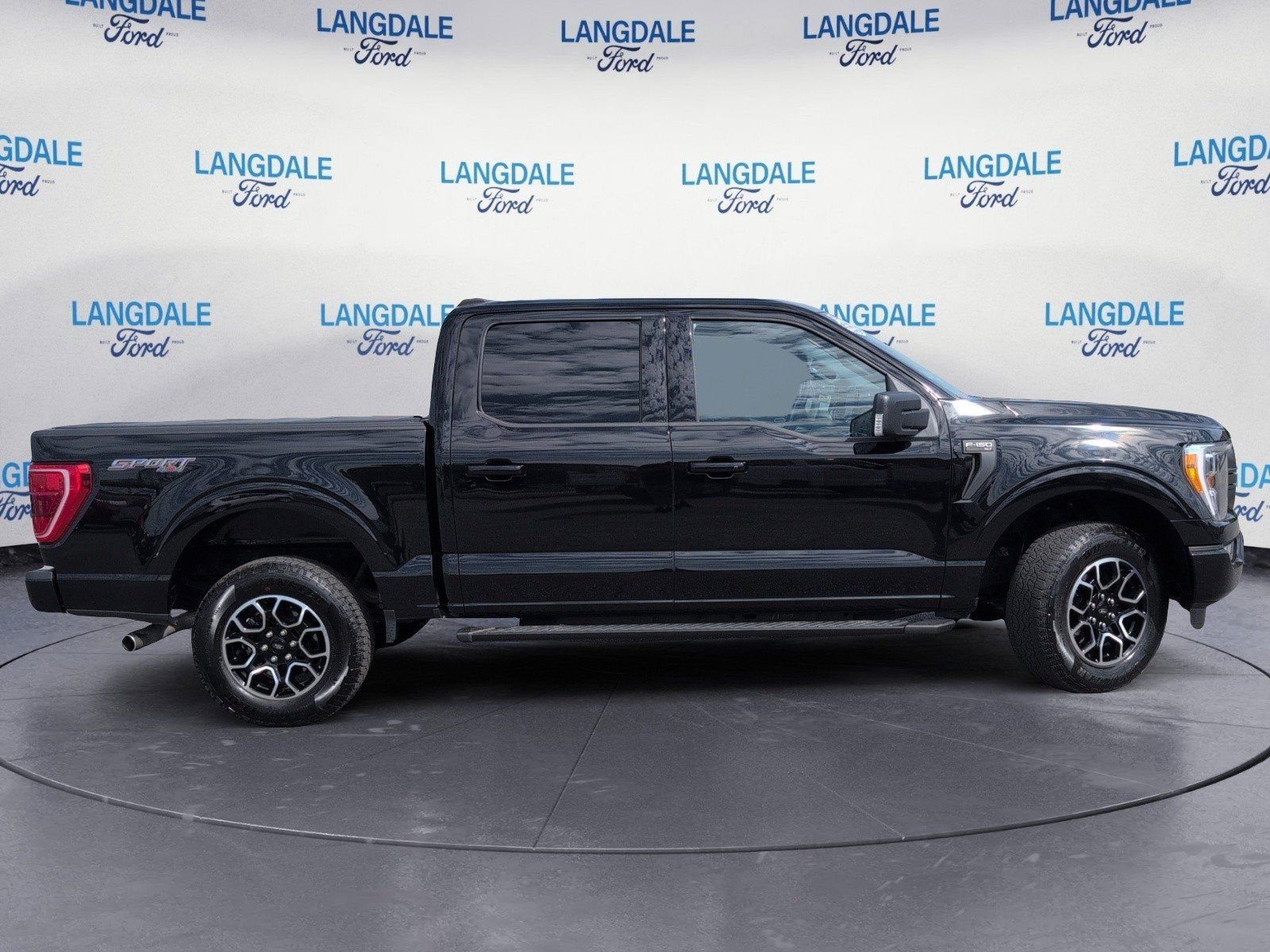 Used 2023 Ford F150 XLT w/ Equipment Group 302A High video 3