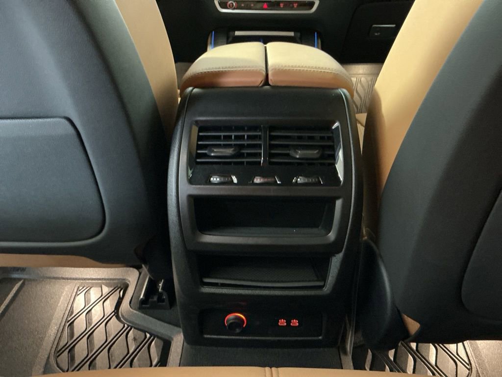 Certified 2025 BMW X5 xDrive50e w/ Parking Assistance Package AWD/4WD image 27