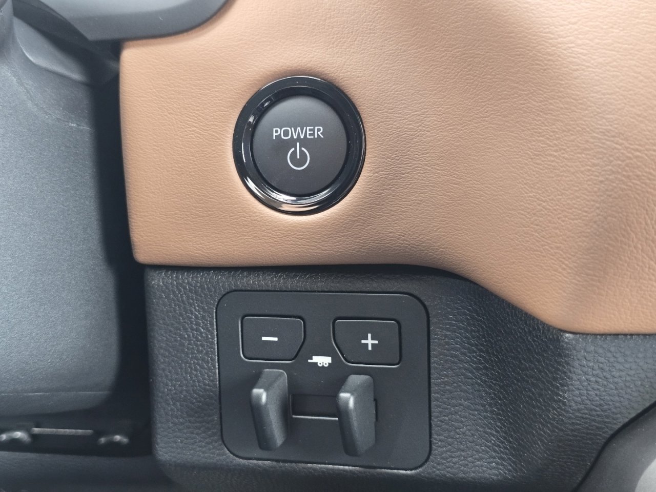 New 2026 Toyota Tundra 1794 Edition AWD/4WD image 9
