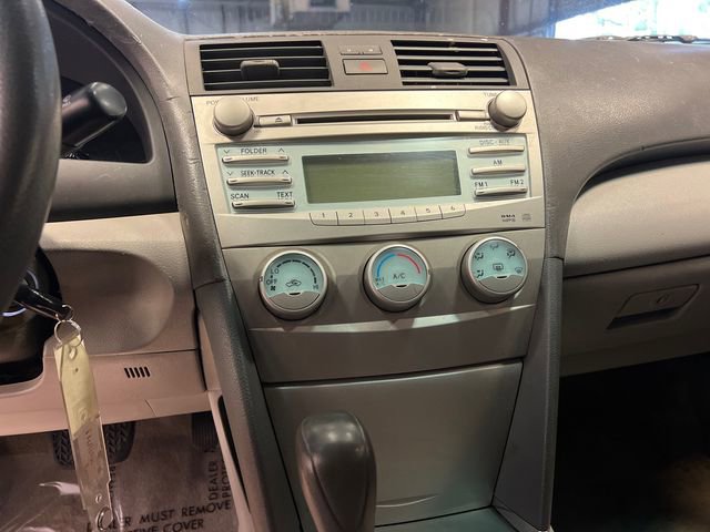 Used 2009 Toyota Camry LE image 22