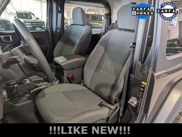 Used 2025 Jeep Wrangler Sport S image 13