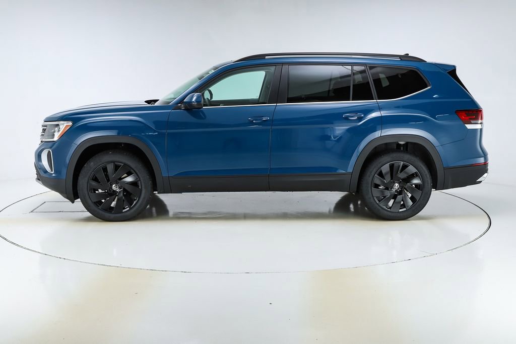 New 2026 Volkswagen Atlas SE image 2