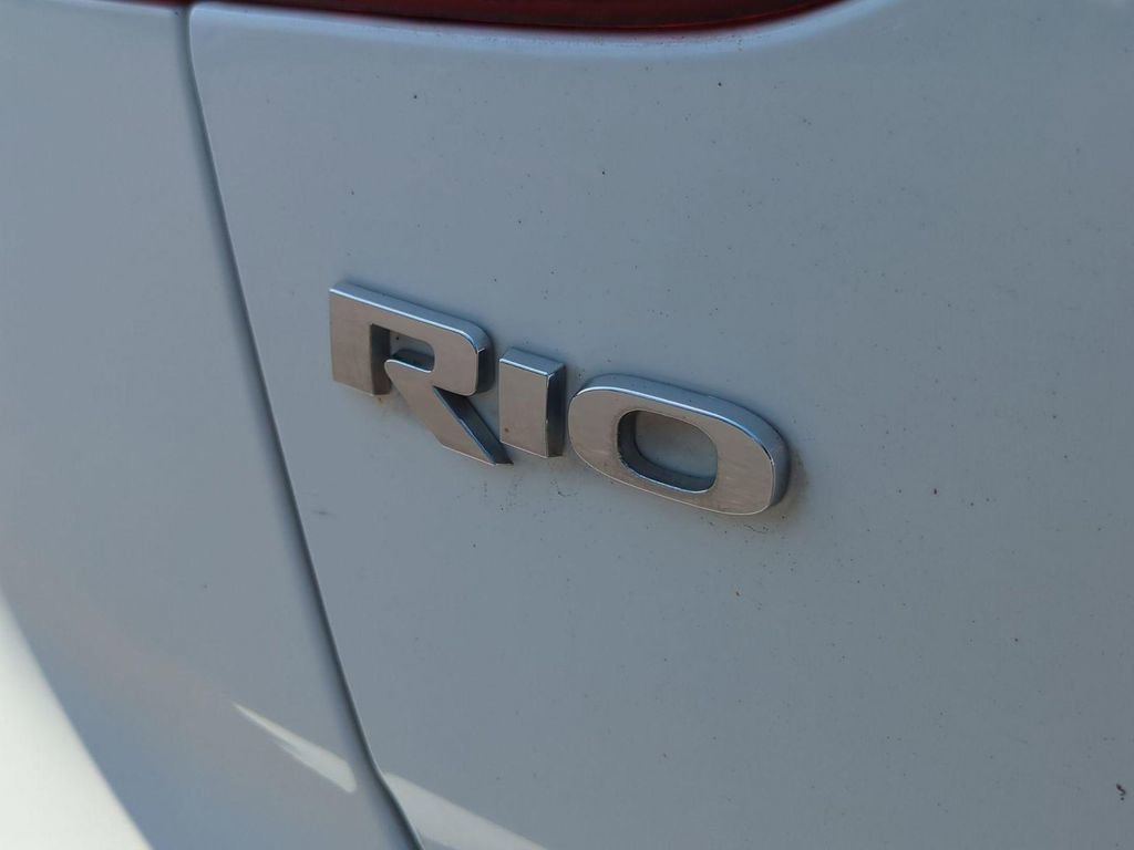 Used 2013 Kia Rio LX w/ PWR Pkg FWD image 24
