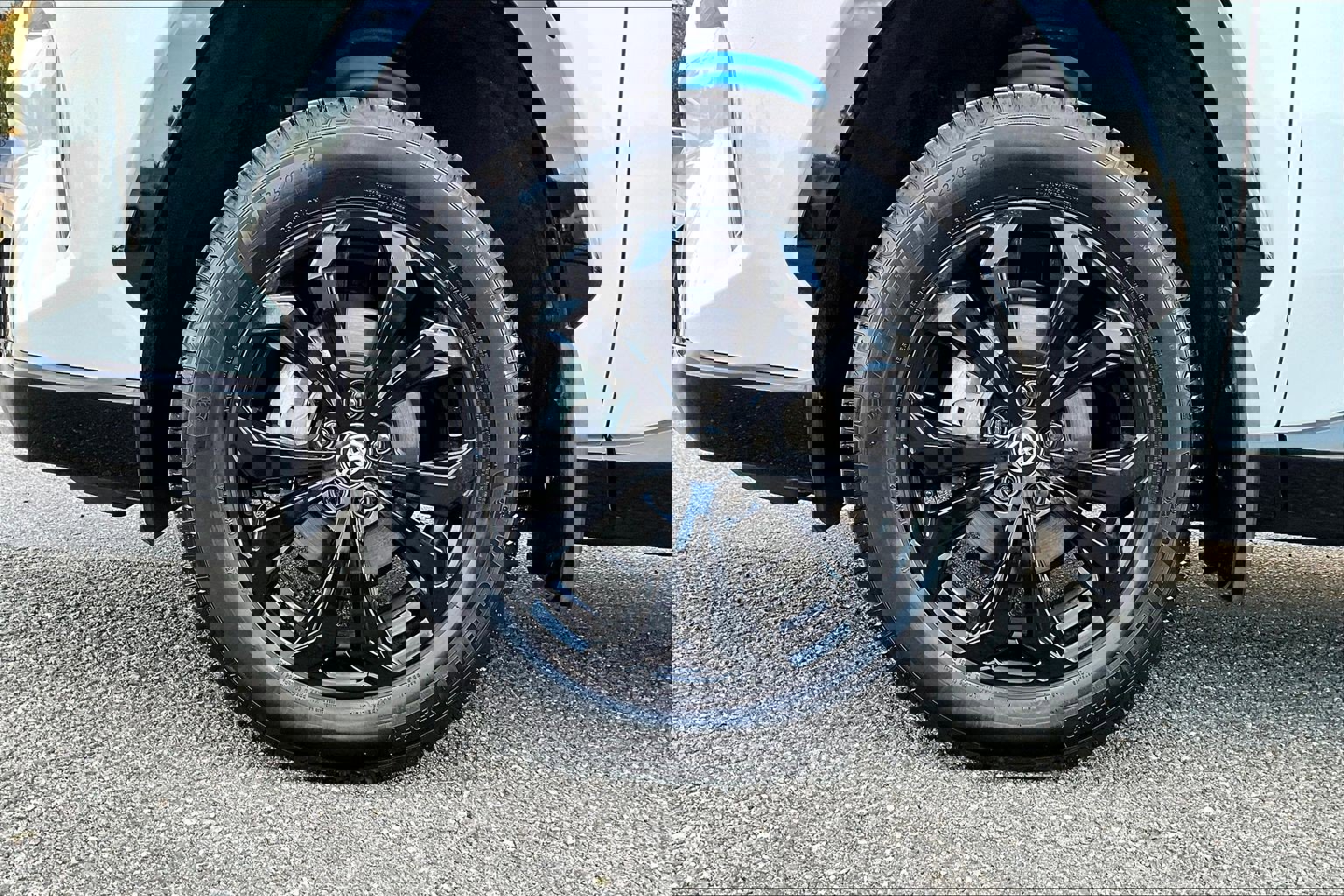 Used 2024 Toyota RAV4 XSE image 9