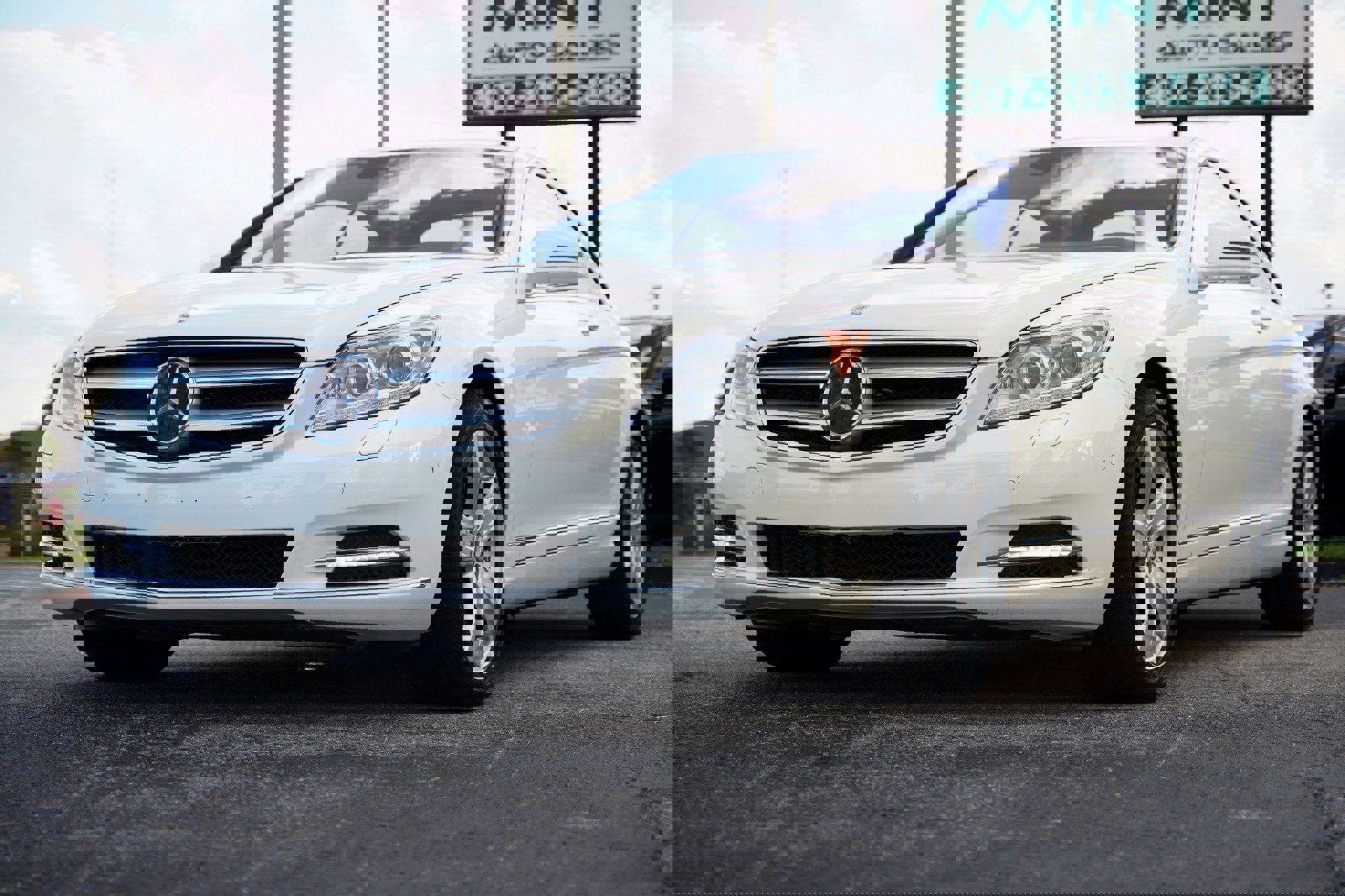 Used 2013 Mercedes-Benz CL 550 4MATIC image 4