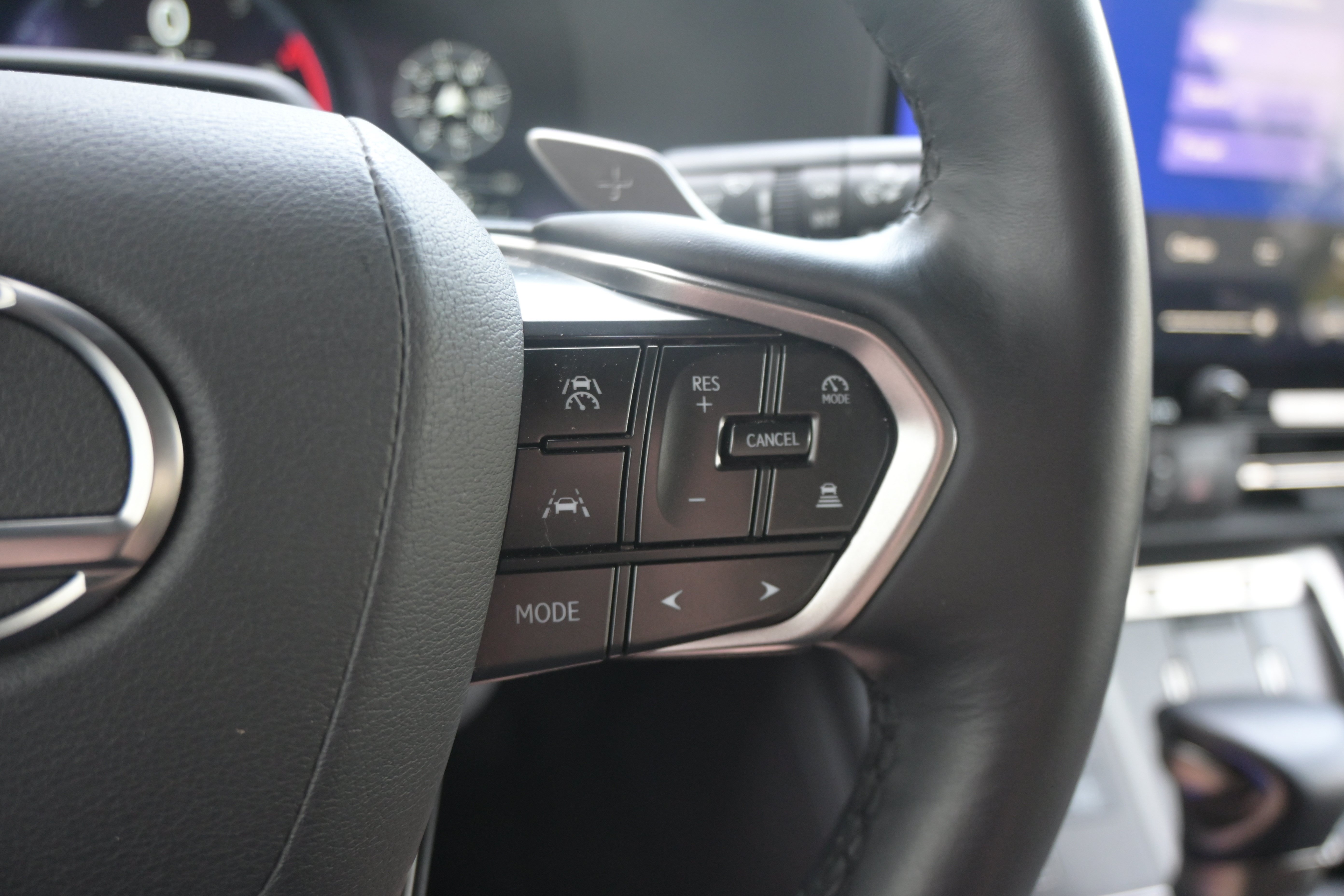 Used 2024 Lexus GX 550 w/ Cold Area Package AWD/4WD image 19
