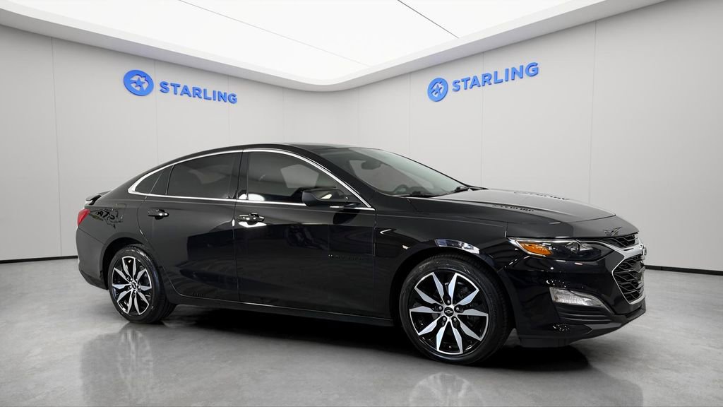 Used 2024 Chevrolet Malibu RS FWD image 12