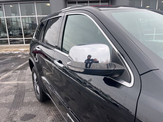 Used 2020 Jeep Grand Cherokee Limited w/ Luxury Group II image 6