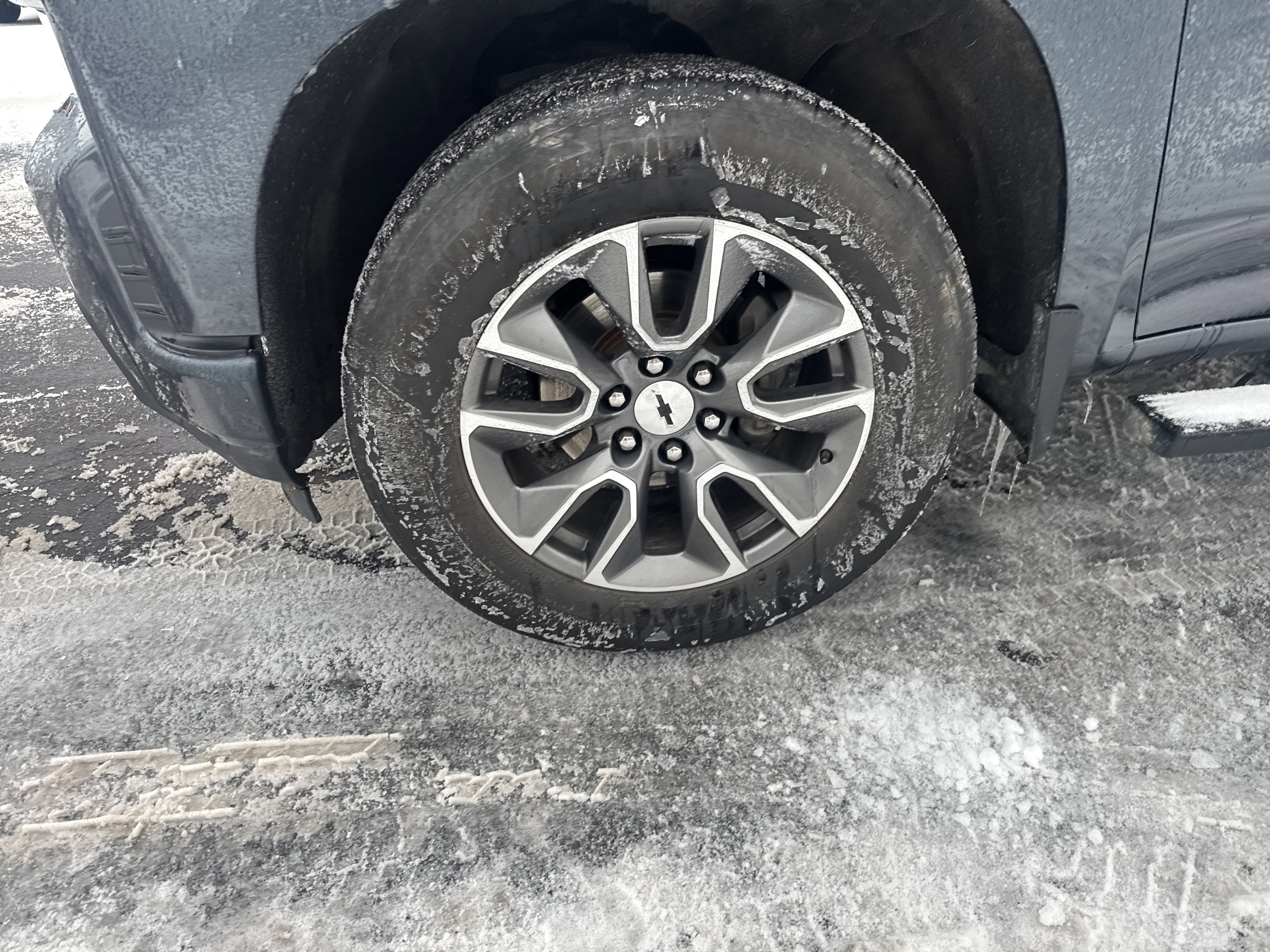 Used 2020 Chevrolet Silverado 1500 RST w/ All-Star Edition image 11