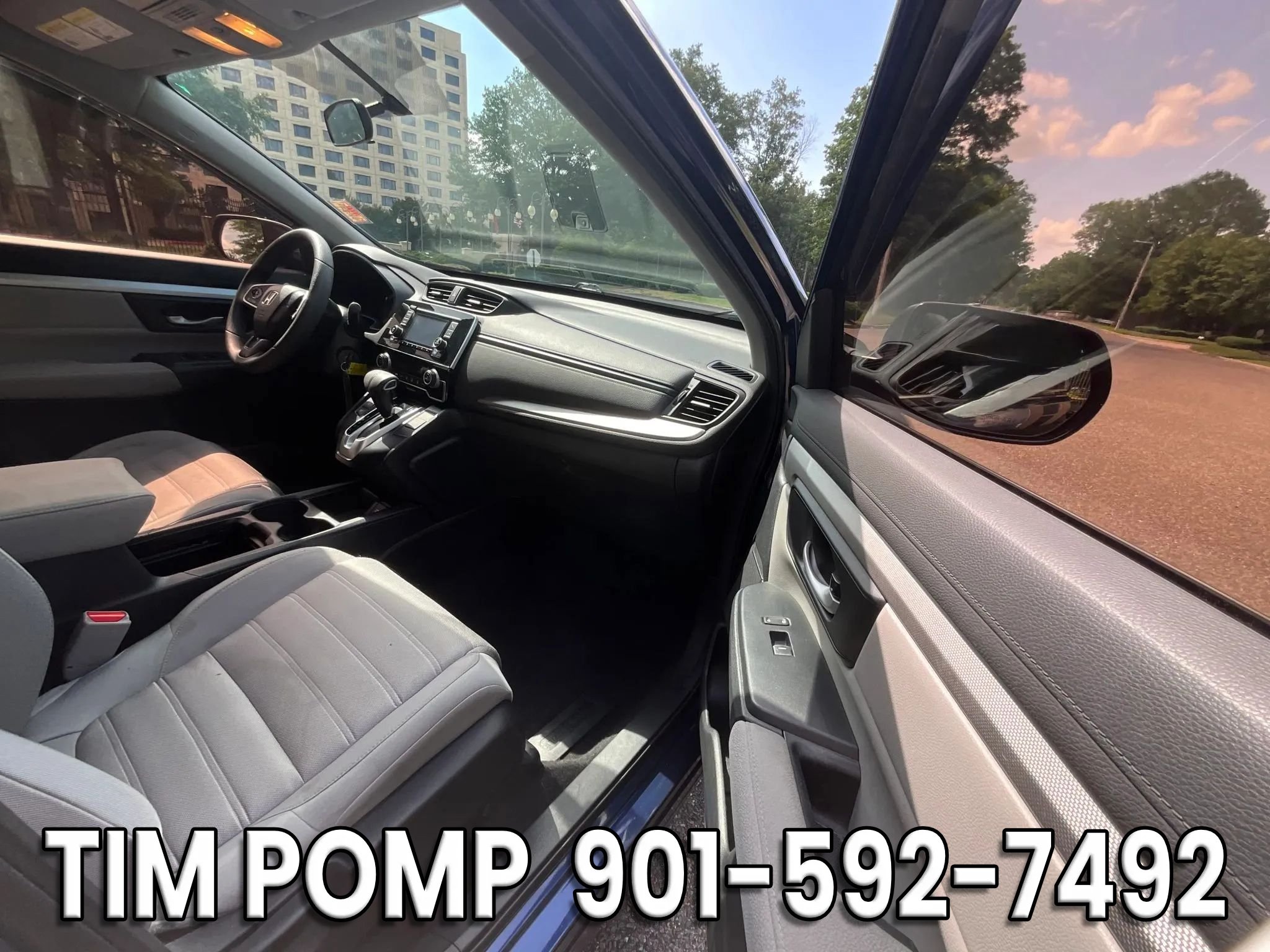 Used 2018 Honda CR-V LX image 15