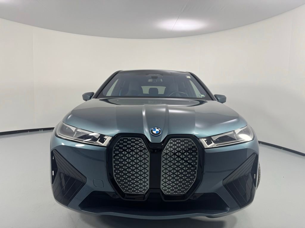 Certified 2023 BMW iX M60 w/ Executive Package AWD/4WD image 3