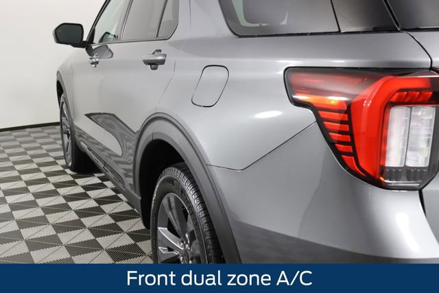New 2026 Ford Explorer Active w/ Active Comfort Package AWD/4WD image 16