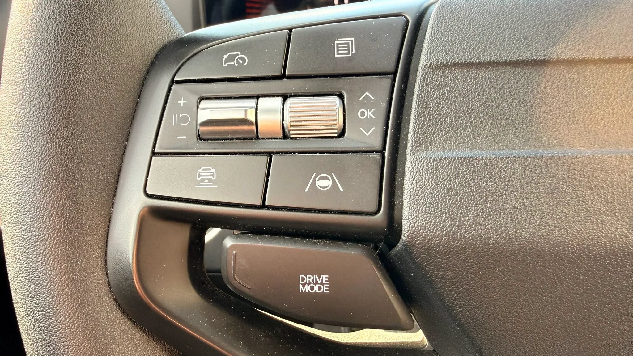 Used 2025 Kia K4 FWD image 18