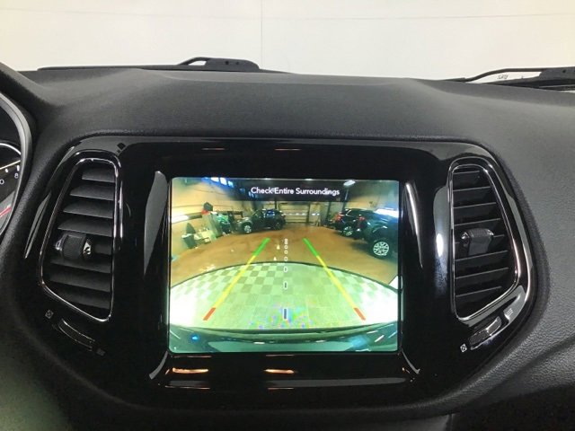 Used 2020 Jeep Compass Limited image 18