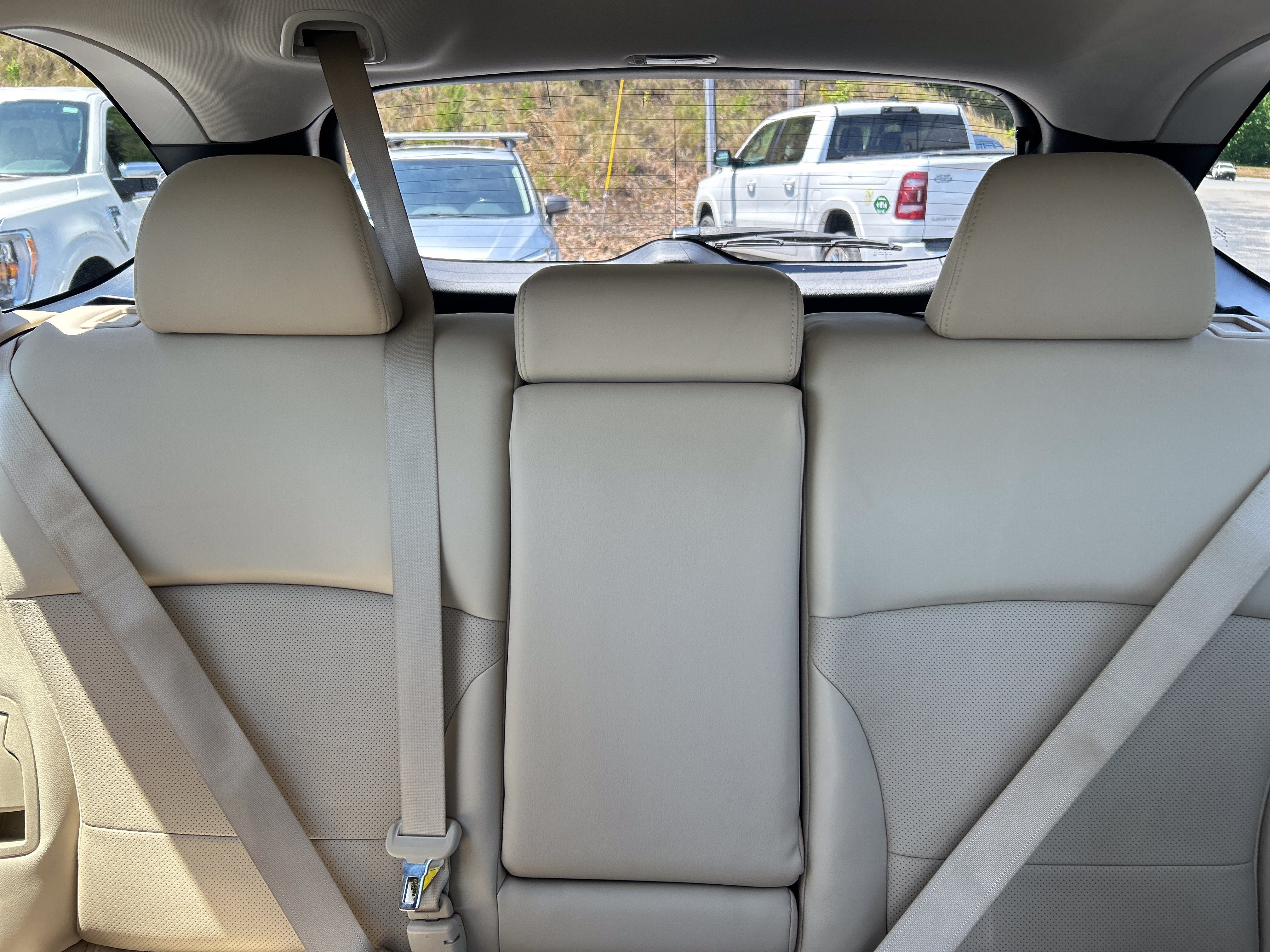 Used 2019 Subaru Outback 2.5i Limited AWD/4WD image 31