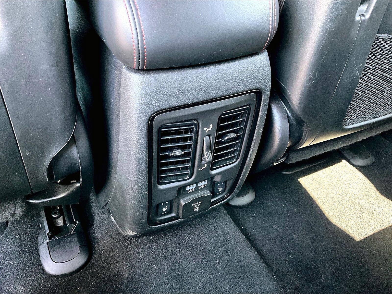 Used 2024 Dodge Durango GT AWD/4WD image 10
