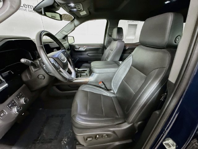 Used 2023 GMC Sierra 1500 SLT w/ SLT Premium Package AWD/4WD image 22
