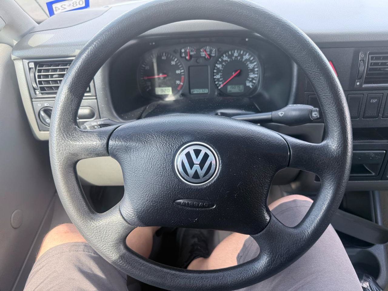 Used 2002 Volkswagen Eurovan GLS FWD image 13