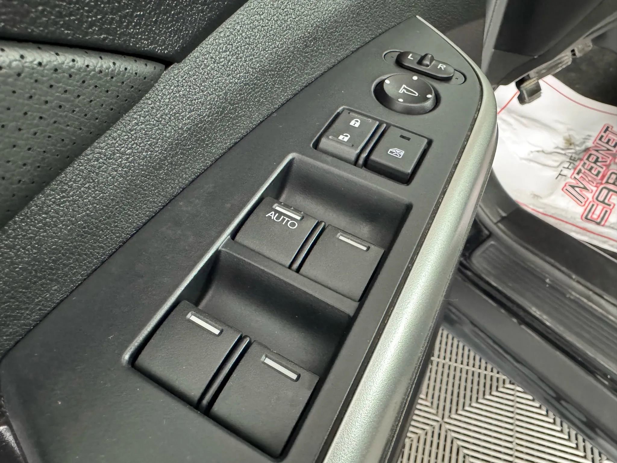 Used 2015 Honda CR-V EX-L image 40