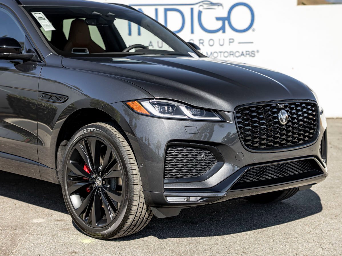 New 2026 Jaguar F-PACE R-Dynamic S image 5
