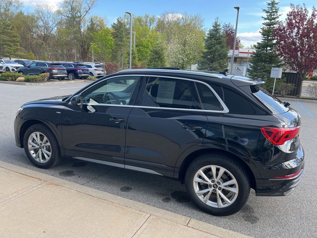Used 2025 Audi Q3 2.0T Premium w/ Convenience Package AWD/4WD image 41