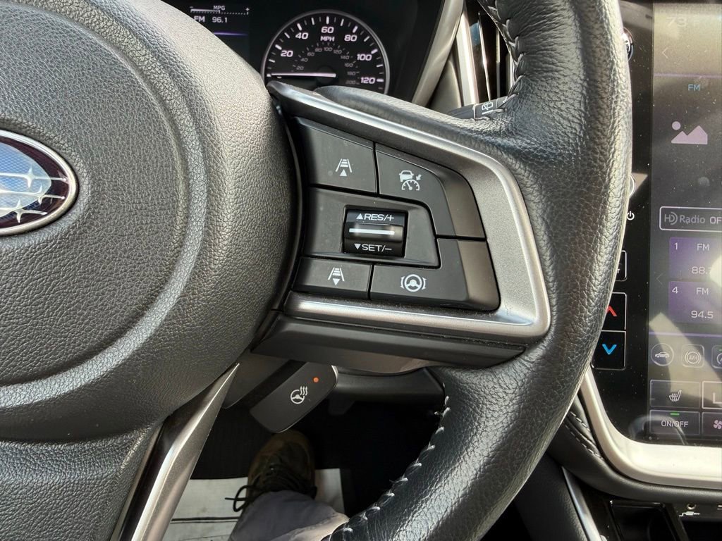 Used 2022 Subaru Outback Limited image 18