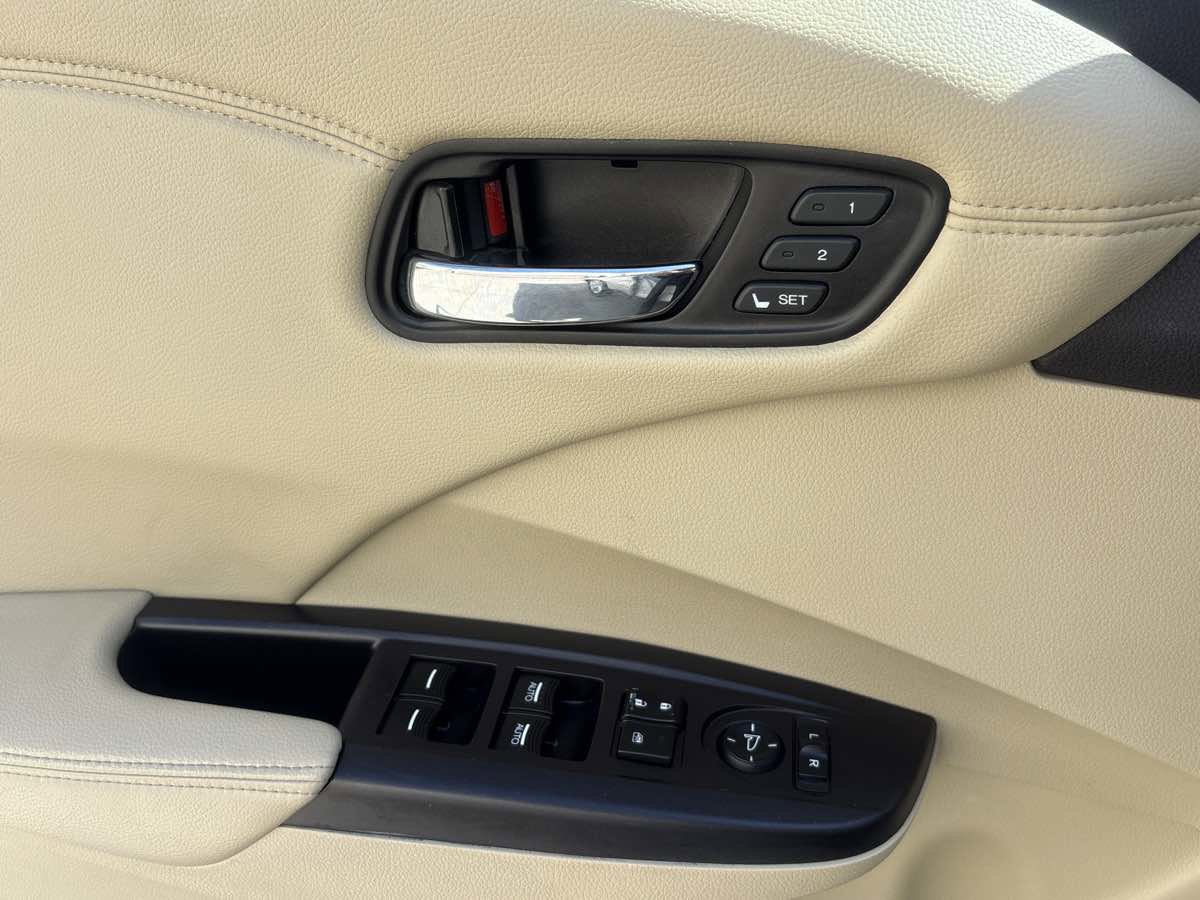 Used 2014 Acura RDX FWD image 20