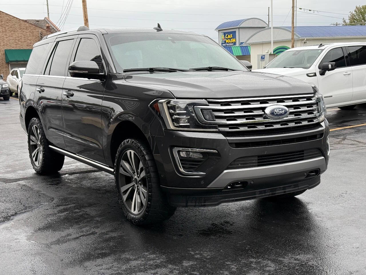 Used 2020 Ford Expedition Limited w/ Equipment Group 302A image 3