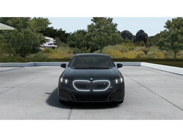 New 2027 BMW i5 M60 w/ M Sport Package AWD/4WD image 3