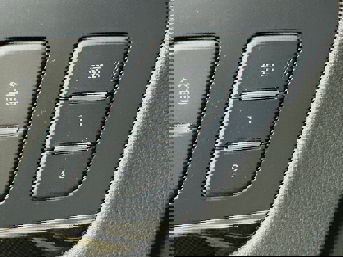 Used 2022 Audi SQ5 Premium Plus image 21