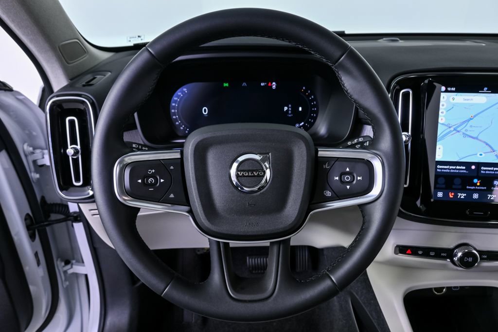 Certified 2026 Volvo XC40 B5 Plus w/ Protection Package Premier image 10