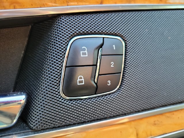 Used 2016 Lincoln MKX Select w/ Select Plus Package AWD/4WD image 10