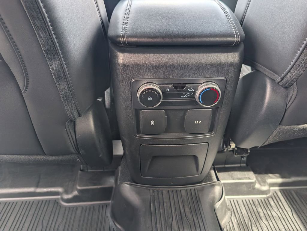 Used 2023 Ford Explorer XLT w/ Equipment Group 202A AWD/4WD image 18