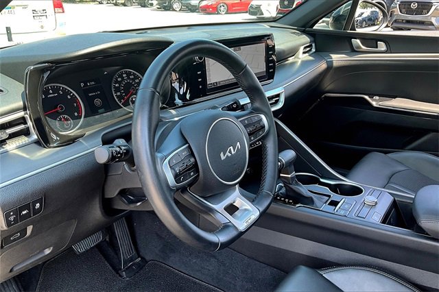 Used 2023 Kia K5 GT-Line image 14