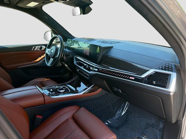 Used 2023 BMW X7 M60i w/ Executive Package AWD/4WD image 15
