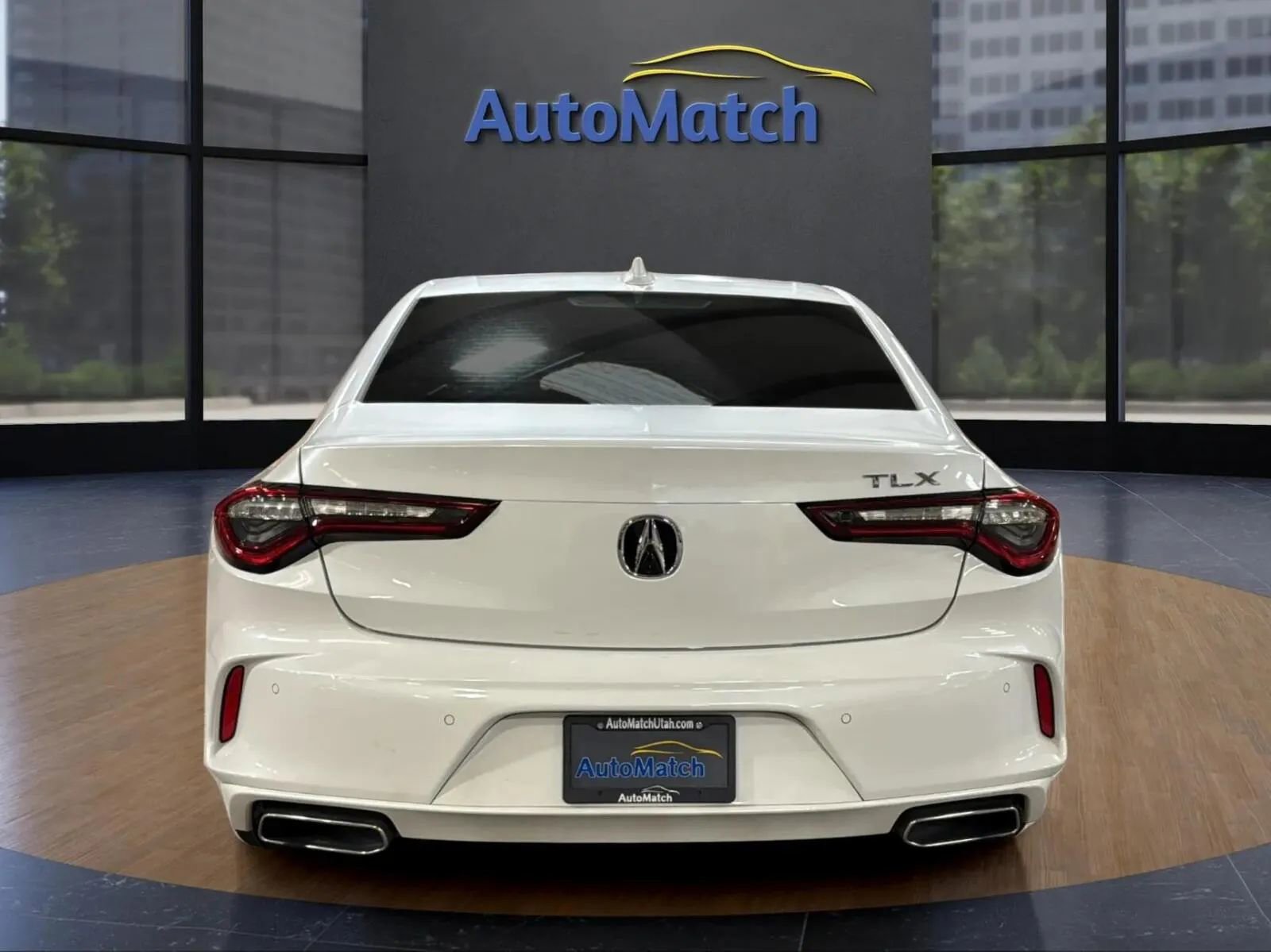 Used 2023 Acura TLX w/Tech image 9