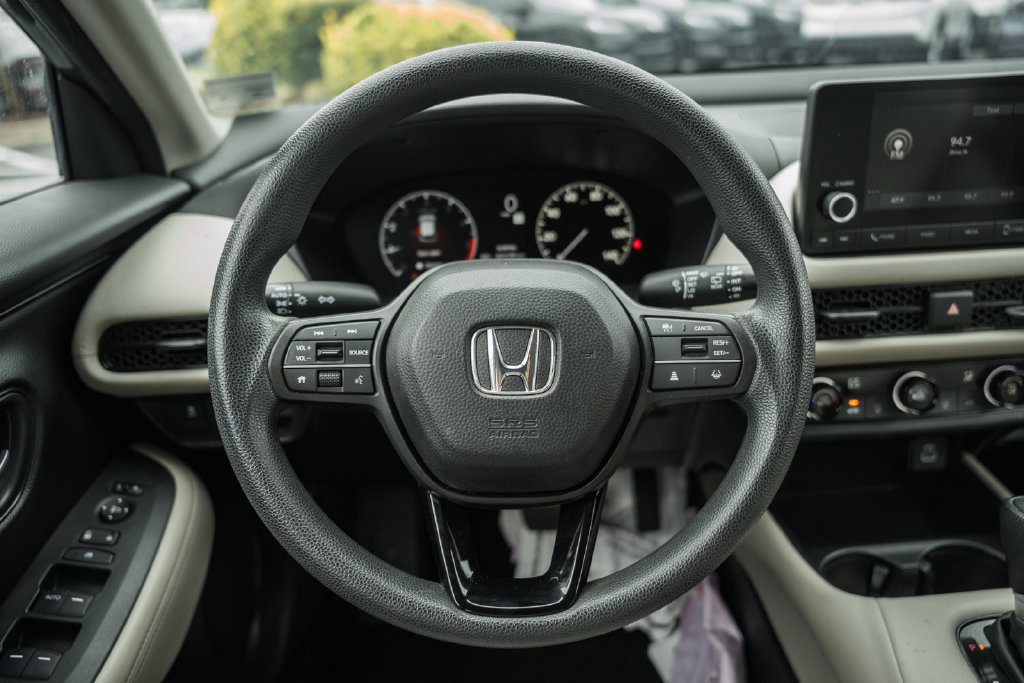 Used 2024 Honda HR-V LX image 27