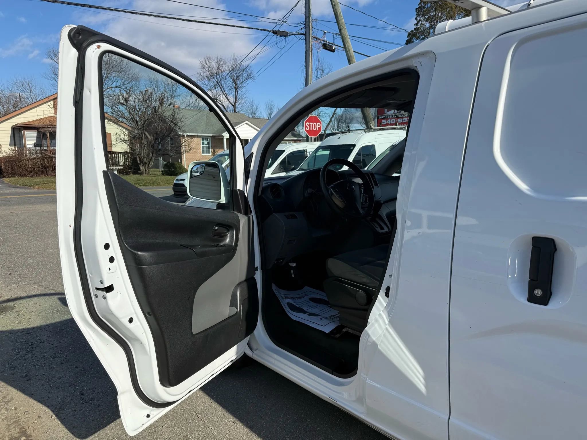 Used 2019 Nissan NV200 SV w/ Navigation Package image 15