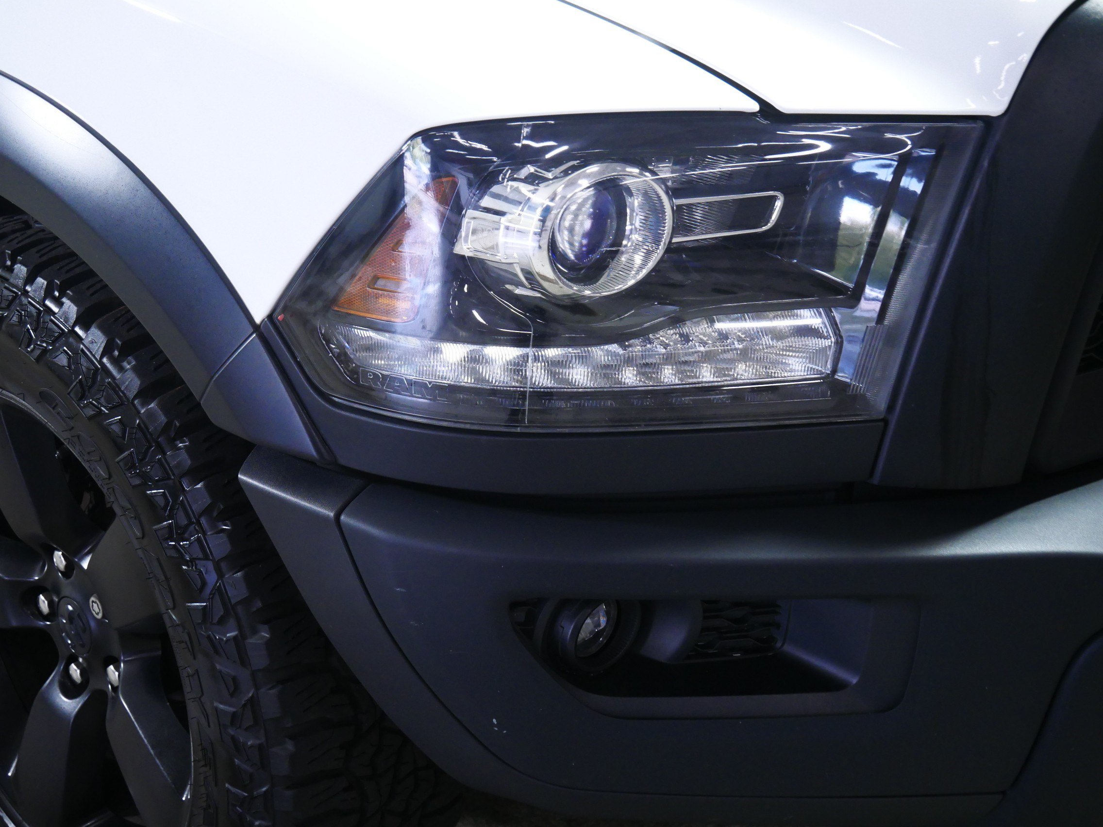 Used 2019 RAM 1500 Warlock w/ Electronics Group AWD/4WD image 16